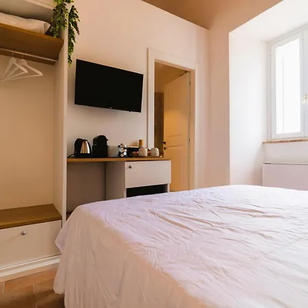 בית הארחה Casale Magrini Foligno 4*