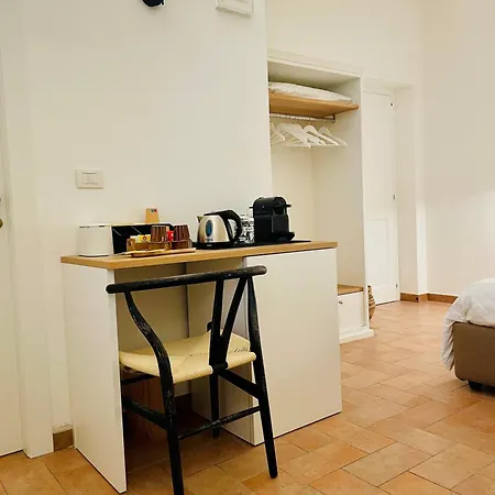 בית הארחה Casale Magrini Foligno 4*