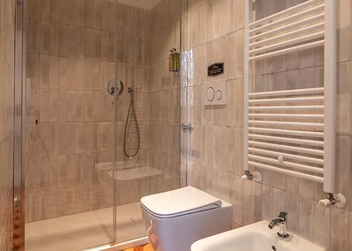 ゲストハウス Casale Magrini Foligno 4*